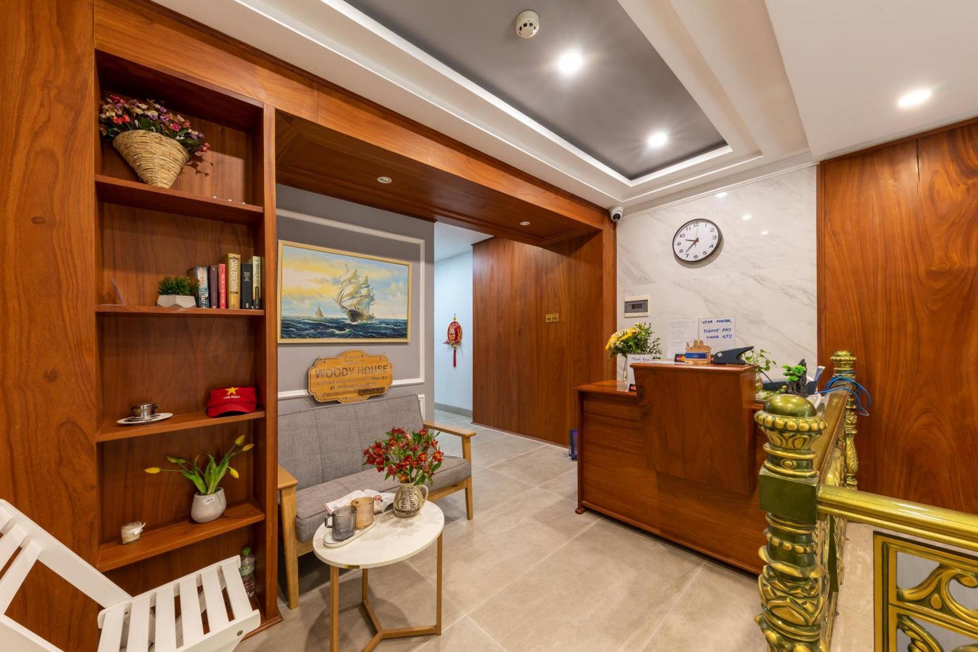 Woody House Saigon Center होटल के अलावा